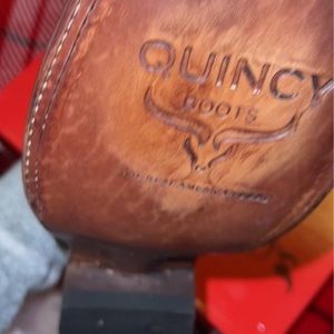 Quincy boots